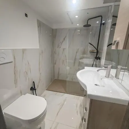Lux Loft In Centro Apartment Bari Exterior photo